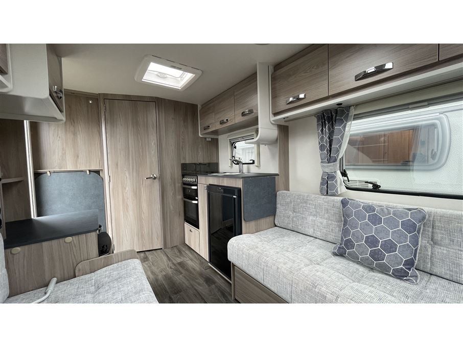 Sprite Mondial 420 SE